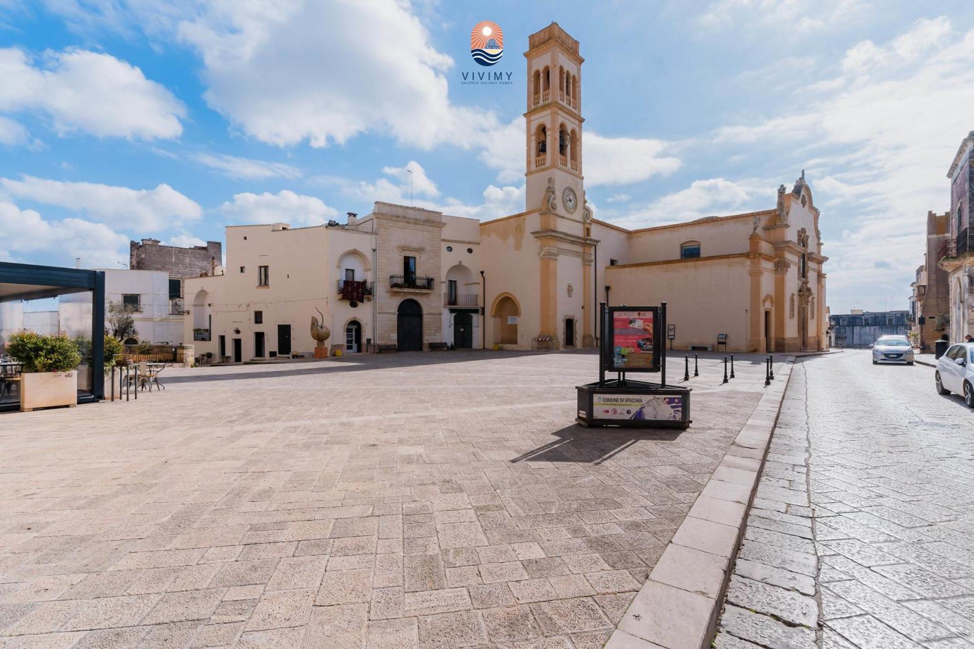 Piazzetta San Giovanni Specchia Luaran gambar