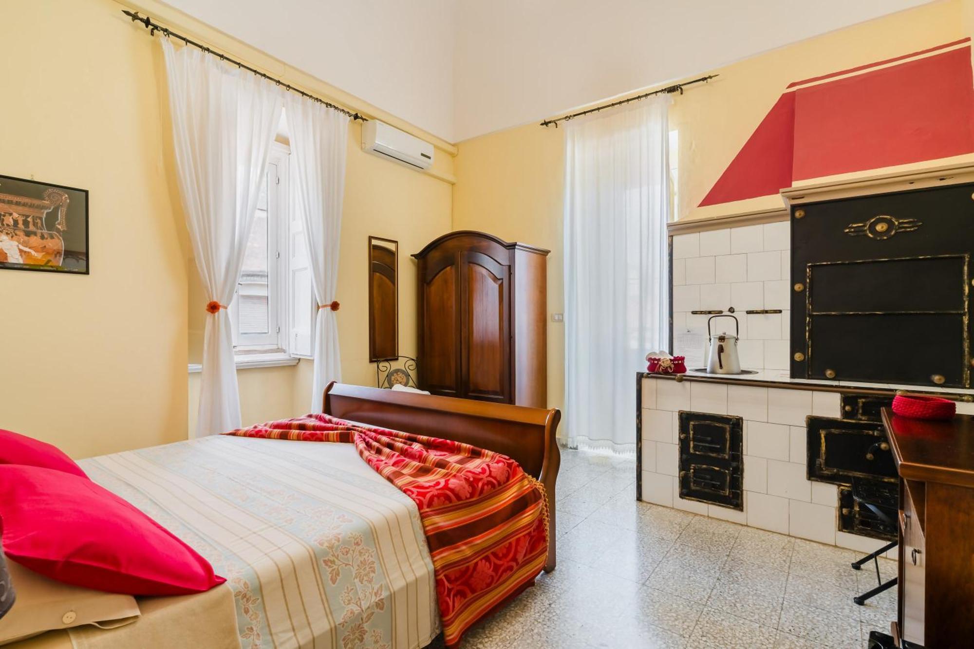 Piazzetta San Giovanni Specchia Luaran gambar